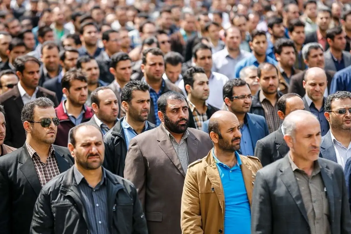 مگر پلیس قاضی است؟!