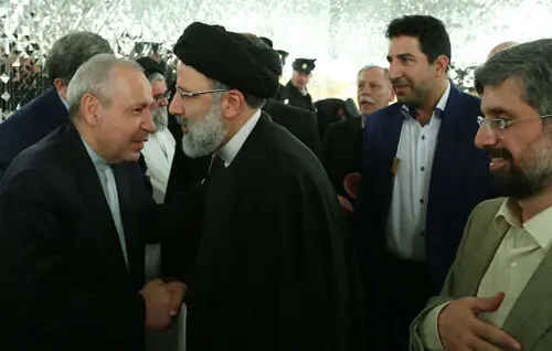 (تصاویر) عراقچی و فانی خادم رضوی(ع) شدند