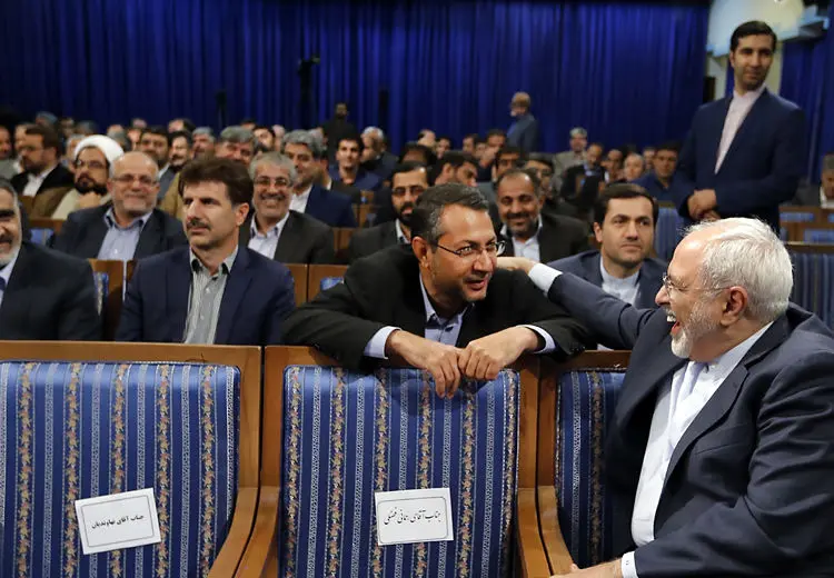 نمایشگاه بین‌المللی کتاب، اکران خصوصی فیلم‌های سینمایی، دیدار منتخبان مجلس دهم با...