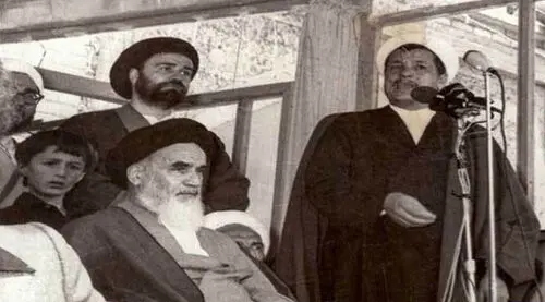عکسی دیده نشده از مراسم شهادت استاد مطهری