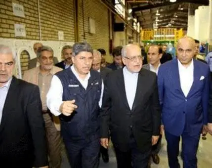 بازدید سرزده وزیر صنعت از مجموعه سام