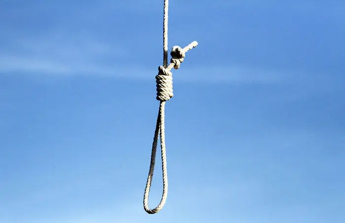 (تصاویر) اعدام قاتل طلافروش در مشهد