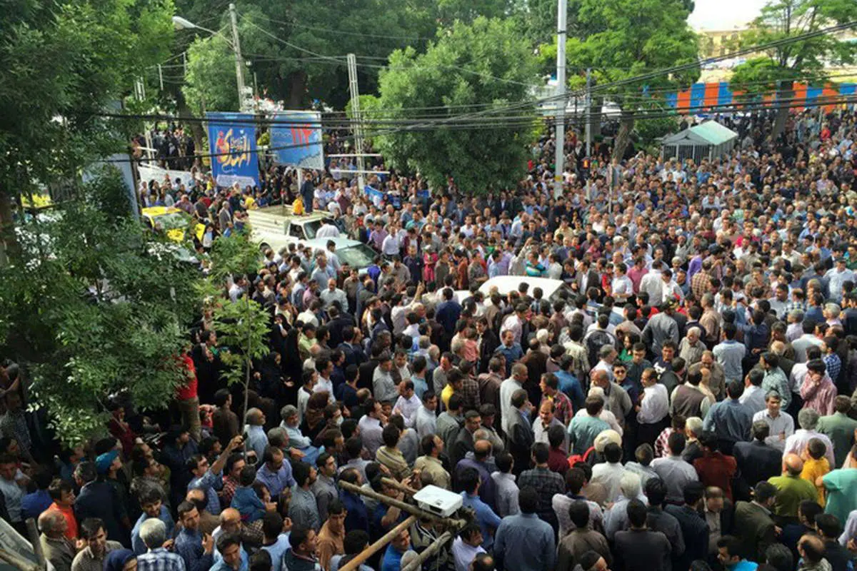 (تصاویر) سخنرانی احمدینژاد در زنجان