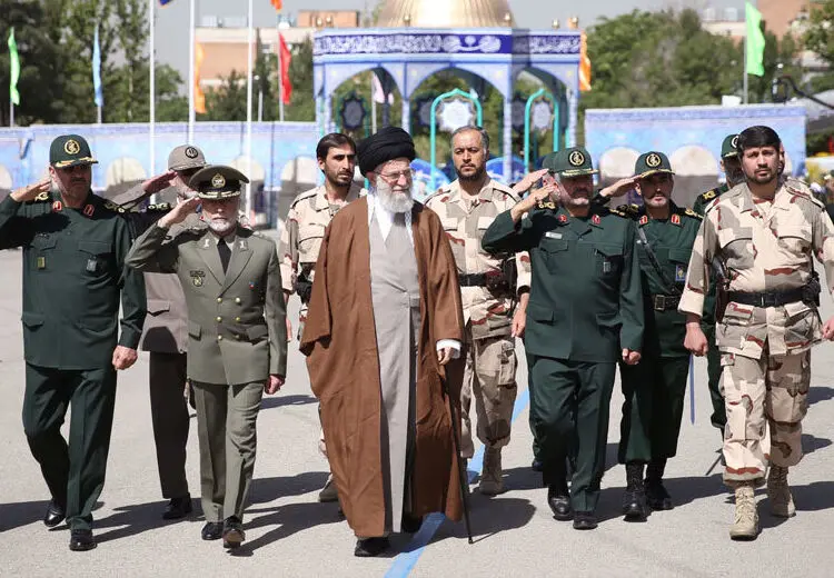 مراسم دانش‌آموختگی، عمامه‌گذاری طلاب، مطهری و حسینیان در صحن علنی، سخنرانی در نیمه شعبان، کنسرت کلهر و ...