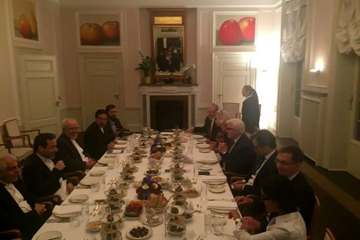 (تصویر) ضیافت افطاری وزیر خارجه آلمان برای ظریف