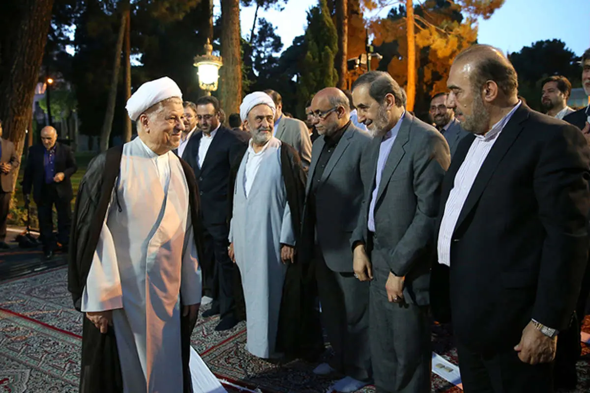 (تصاویر) افطاری در مجمع تشخیص مصلحت