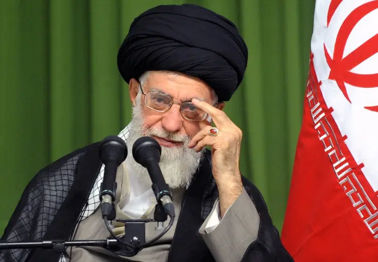 شعرخوانی در دیدار با مقام معظم رهبری، شوخی سر پخت آش، اکران خیریه فیلم بارکد، حال...
