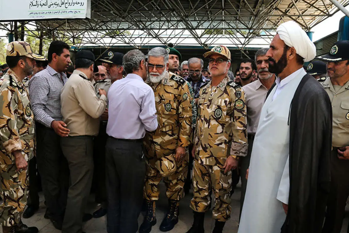 (تصاویر) تشییع سربازان جان باخته