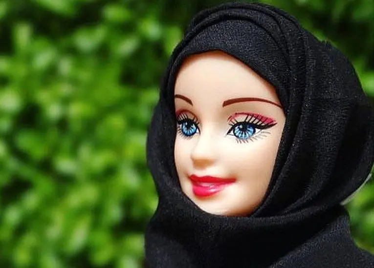 (تصاویر) «باربی» محجبه، ستاره اینستاگرام