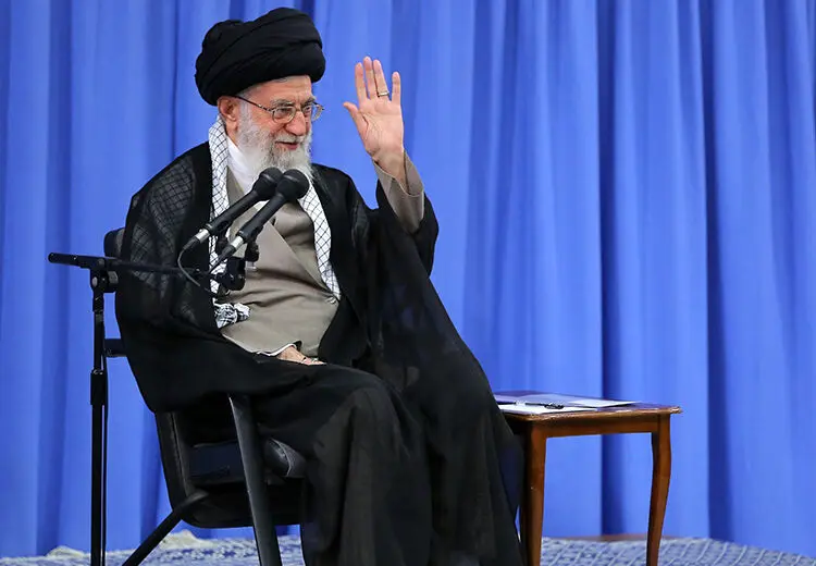 مراسم سوگواری امیرالمؤنین، ضیافت افطار، گلریزان برای زندانیان، تشییع یک هنرمند، مسابقات یورو و ...