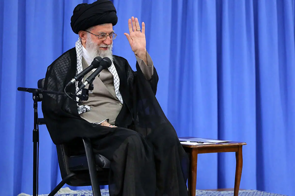 مراسم سوگواری امیرالمؤنین، ضیافت افطار، گلریزان برای زندانیان، تشییع یک هنرمند، مسابقات یورو و ...