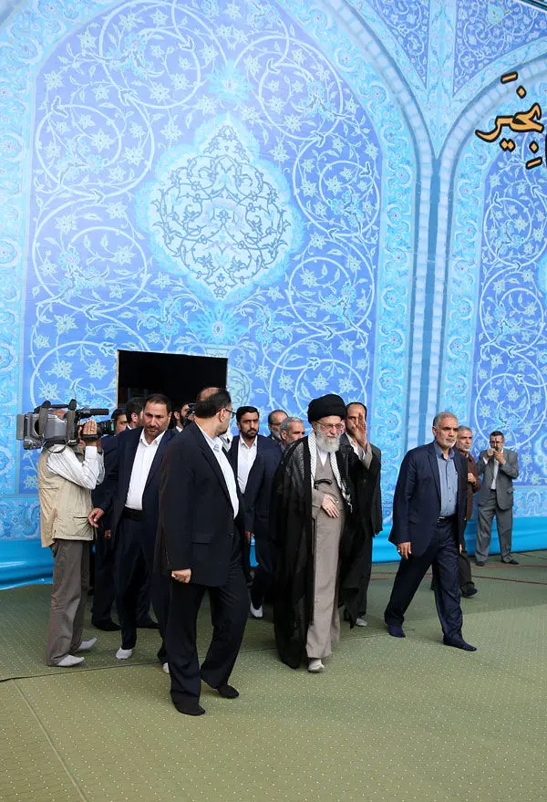 (تصاویر) نماز عید فطر  به امامت رهبر انقلاب