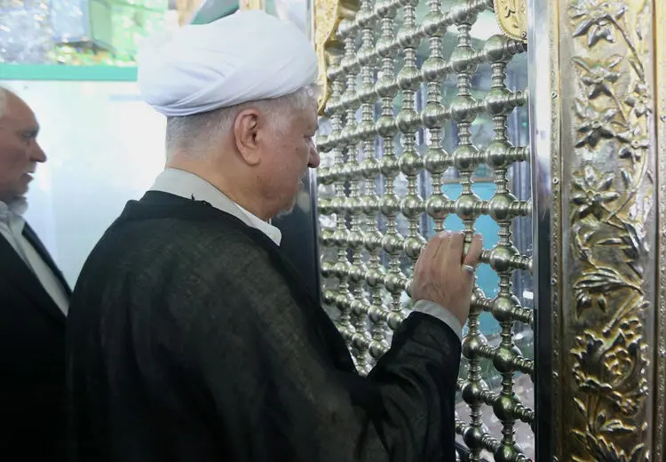 امروز به روایت تصویر// خداحافظی یک فوتبالیست، مراسم ختم، کودتا، گریه تلخ در مراسم تشییع و...