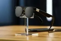 گوگل از اولین عینک هوشمند با اندروید XR رونمایی کرد