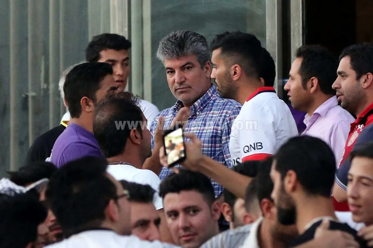 درگیری لفظی در تمرین پرسپولیس +(تصاویر)