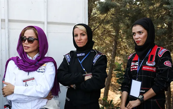 (تصاویر) "لیلا پیکانپور" قهرمان اتومبیلرانی