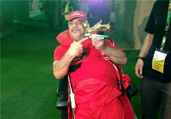 کفش طلا، هدیه طارمی به جانباز پرسپولیسی