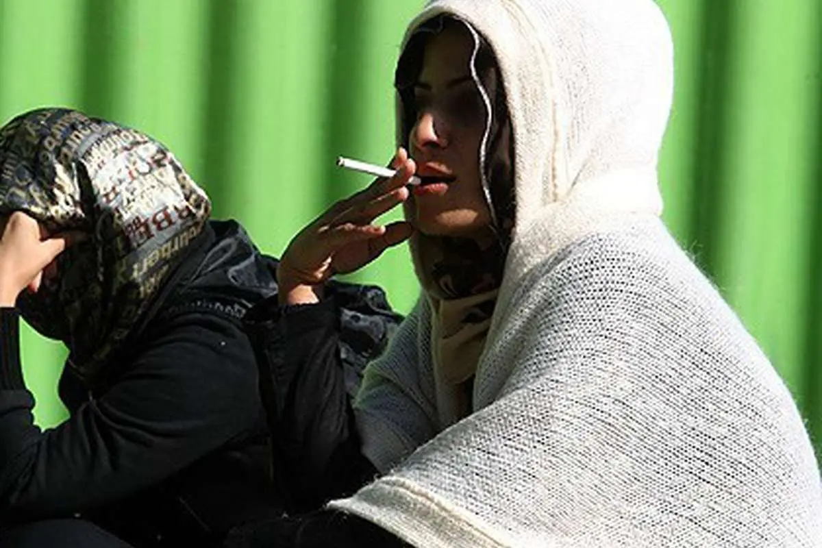 چرا زنان و دختران گل میکشند؟!