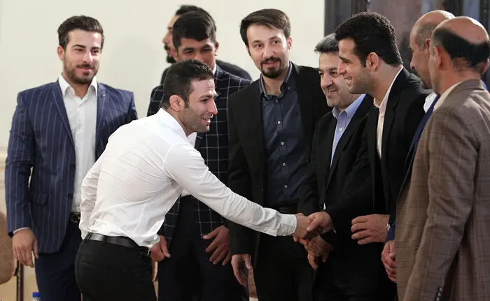(تصاویر) تقدیر هاشمی از مدال آوران المپیک