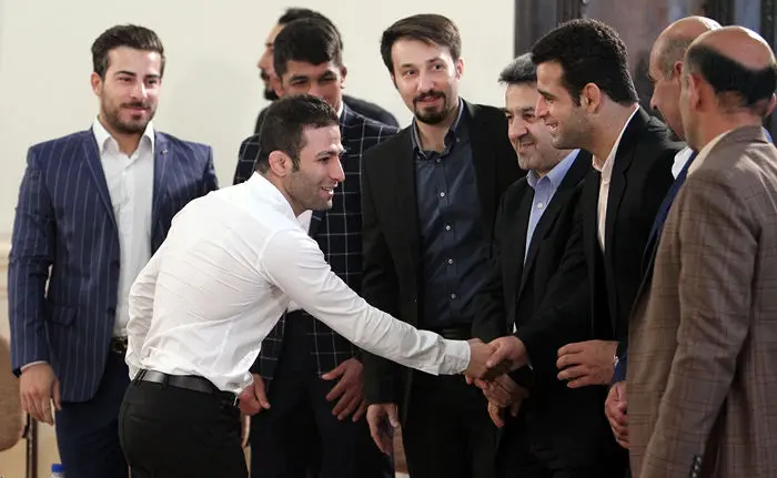 (تصاویر) تقدیر هاشمی از مدال آوران المپیک