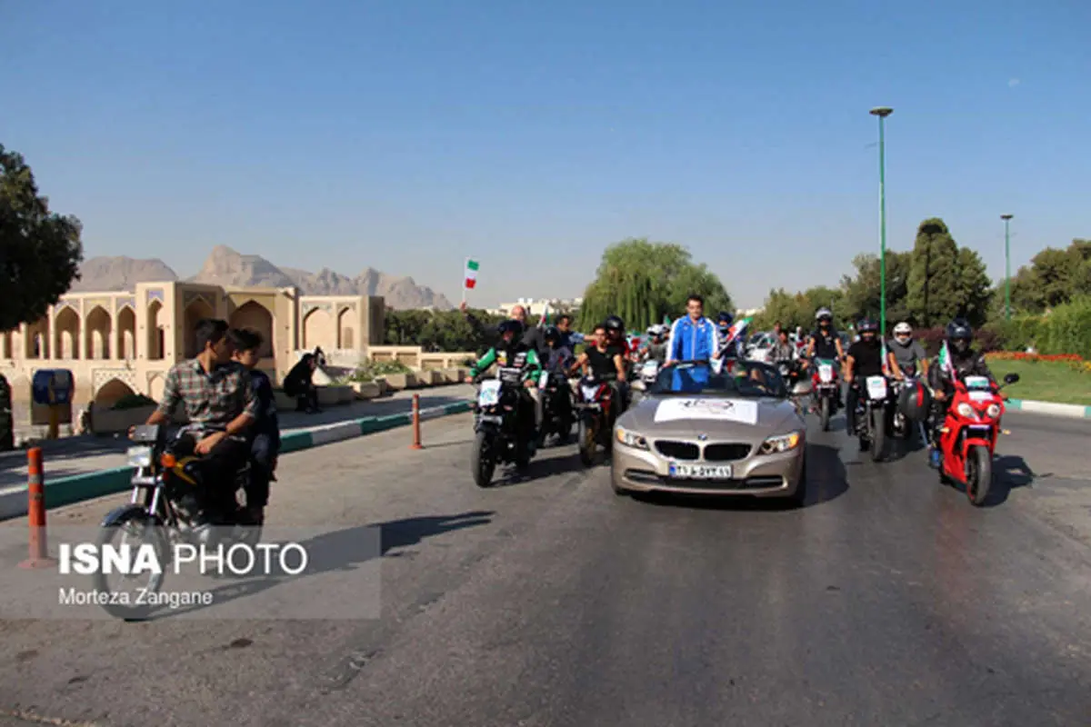 (تصاویر) استقبال از سهراب مرادی در اصفهان