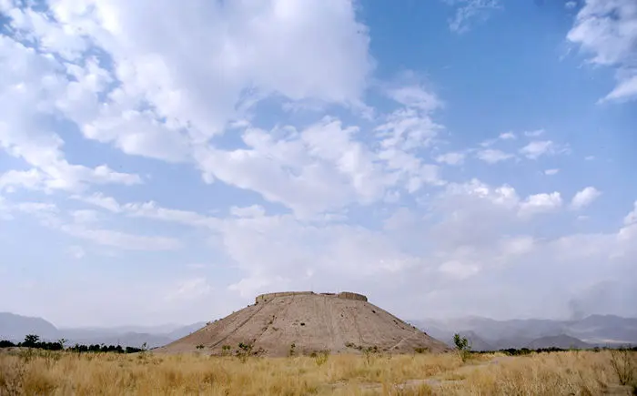 (تصاویر) رونمایی از تپه 7هزارساله در نظرآباد