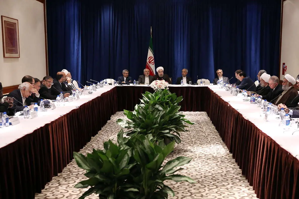 (تصاویر) دیدار روحانی با علمای مذهبی در نیویورک