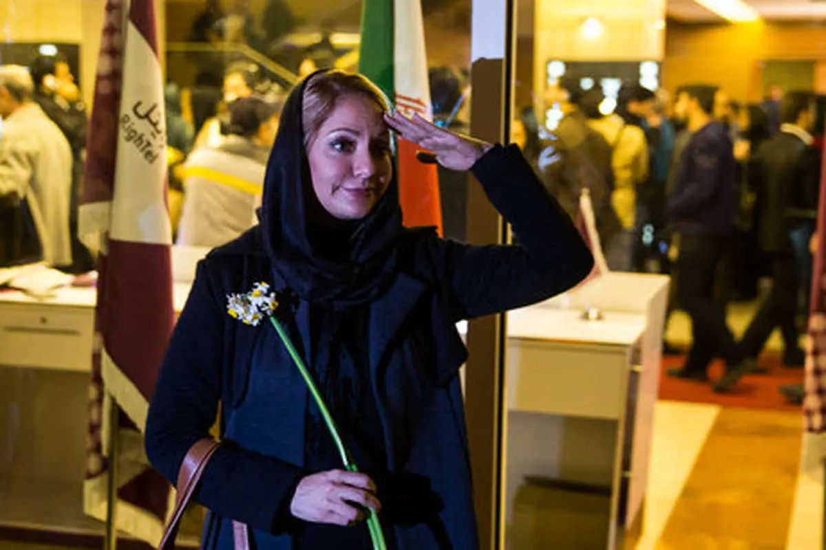 همراهی مهناز افشار با کودکان کار در اولین روز مدرسه