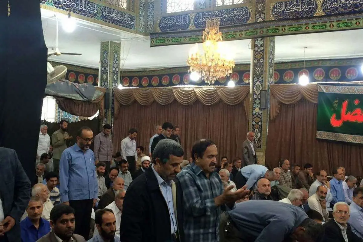 (تصویر) حضور احمدی‌نژاد در نماز جمعه امروز شهر آستانه اشرفیه