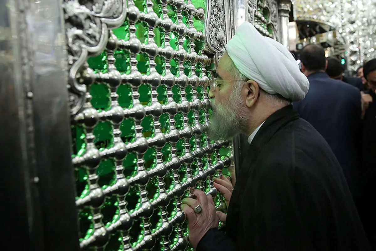 (تصاویر) روحانی در عزاداری عاشورا