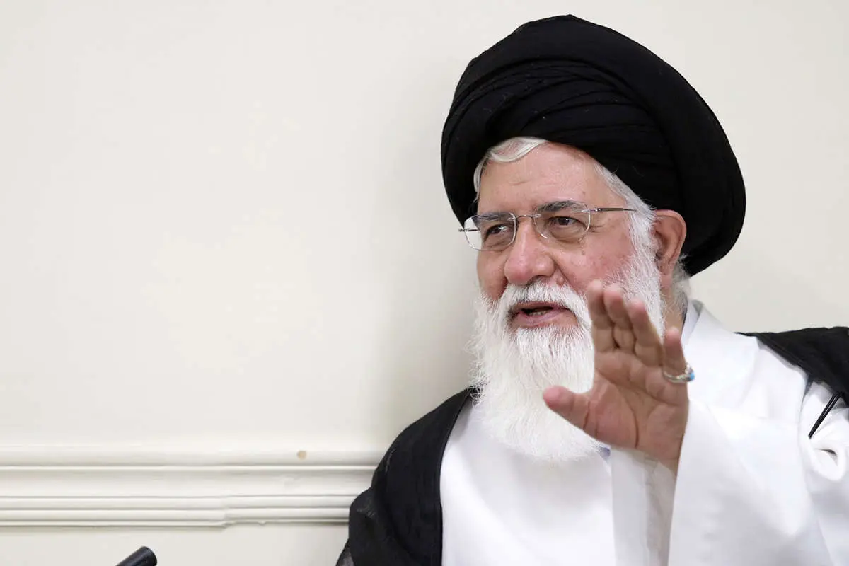 اختلافات دو علم الهدی