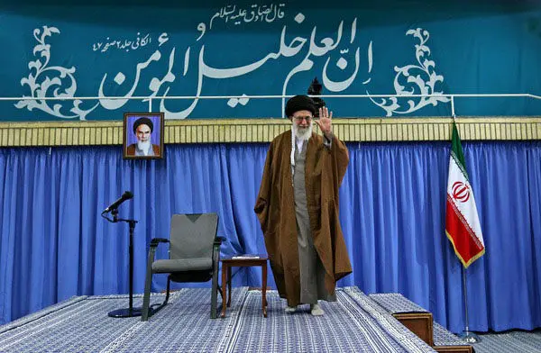 (تصاویر) دیدار نخبگان جوان با رهبر انقلاب