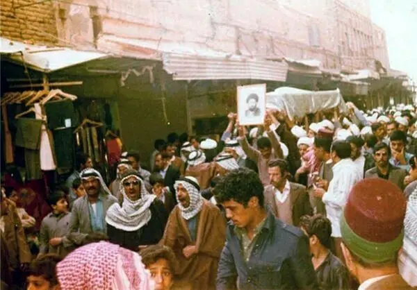 تصویر کمتر دیده شده از تشییع پیکر آیت‌الله سیدمصطفی خمینی