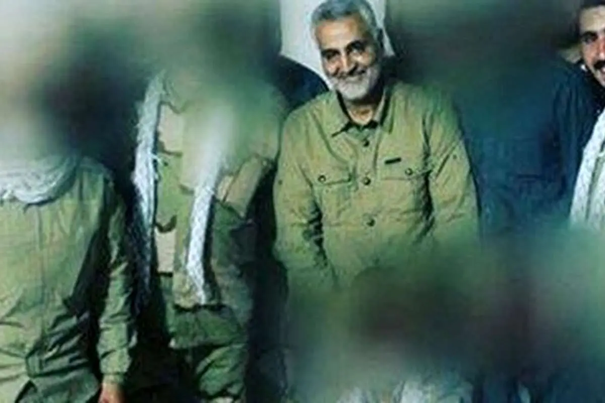 (تصاویر) خطر شناسایی همراهان سردار سلیمانی در تصاویر تار شده