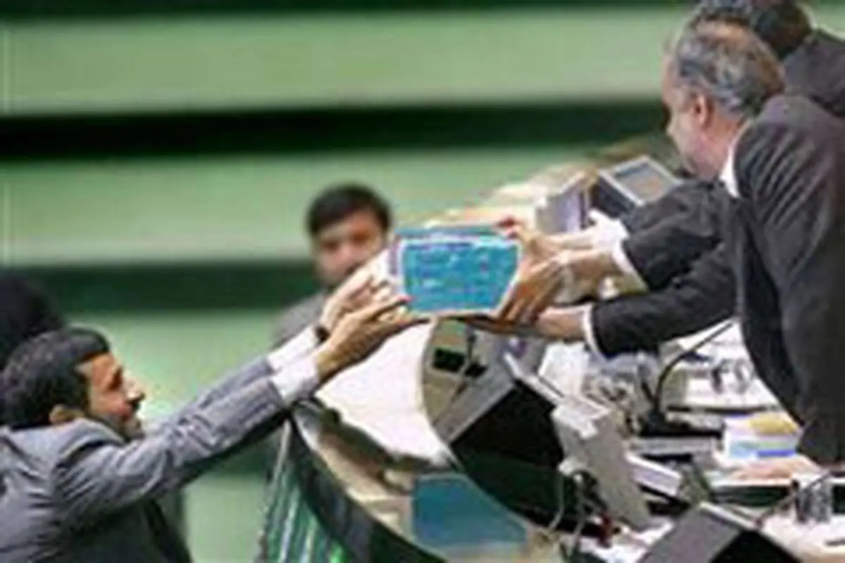 اصرار دولت و انکار مجلس برای تصویب طرح تحول اقتصادی