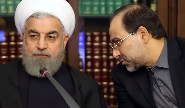 امروز به روایت تصویر// زائران اربعین در راه کربلا، تشییع خبرنگار شهید، آلودگی هوای اصفهان و...