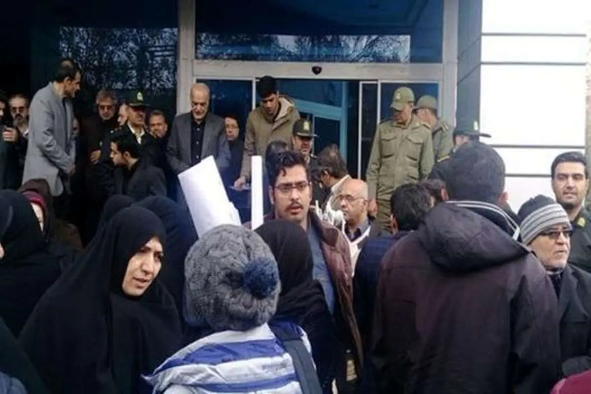 خراسان رضوی را از استبداد نجات دهید!