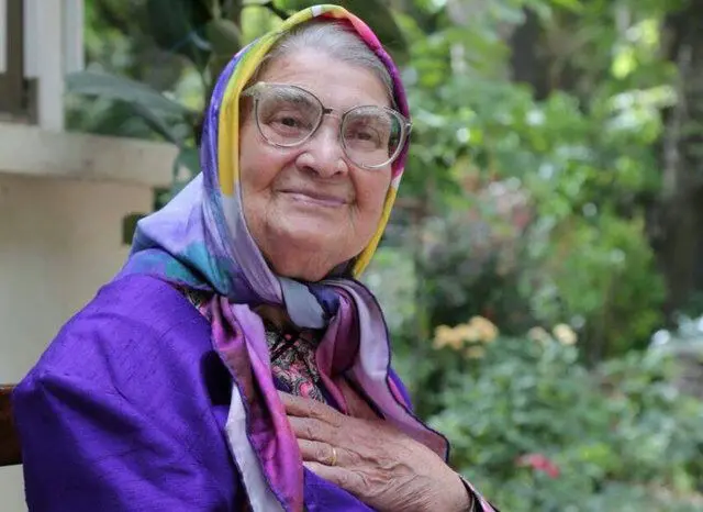 «توران میرهادی» درگذشت
