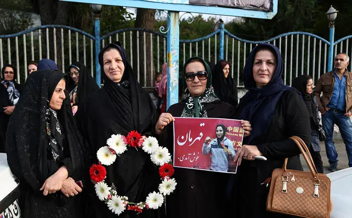 (تصاویر) استقبال از بانوی قهرمان در آمل