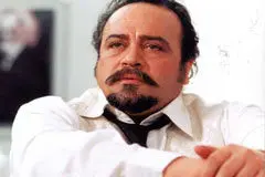 محمدرضا شریفی نیا از کار منع شد؟!