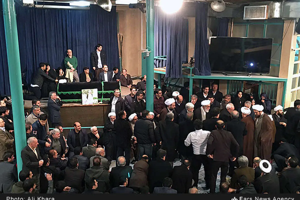 (تصاویر) وداع با هاشمی در جماران