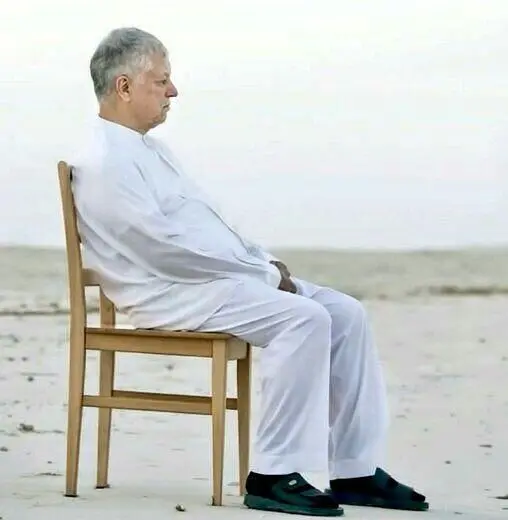 ...وز شمار خرد، هزاران بیش