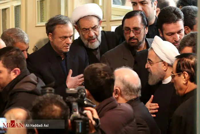 (تصاویر) روحانی در مراسم وداع با هاشمی