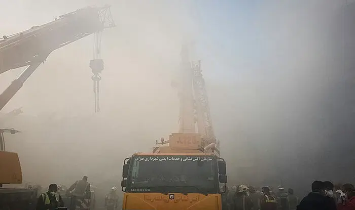 (تصاویر) دومین روز عملیات نجات در پلاسکو