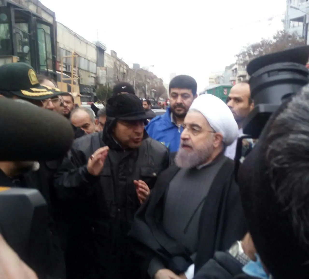 (تصاویر) حسن روحانی از پلاسکو بازدید کرد