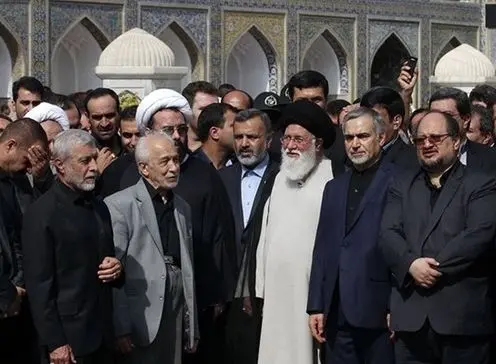 "حسین فریدون" زیر تیغ!