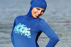 استقبال زنان آلمان از مایو اسلامی