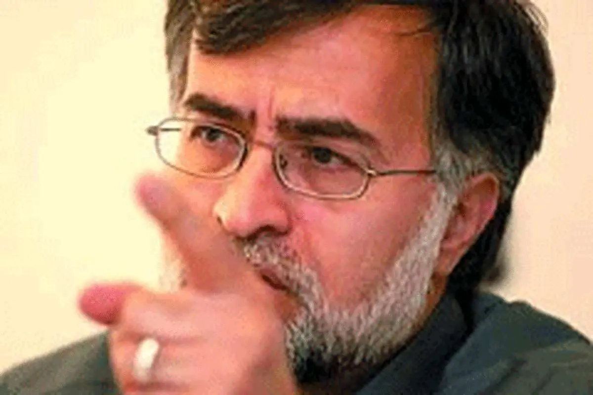 عطریانفر: روزنامه مستقلی نمانده که به مرخصی برود!