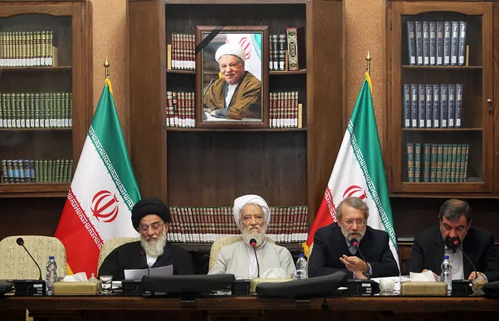 (تصاویر)جلسه مجمع به ریاست موحدی‌کرمانی