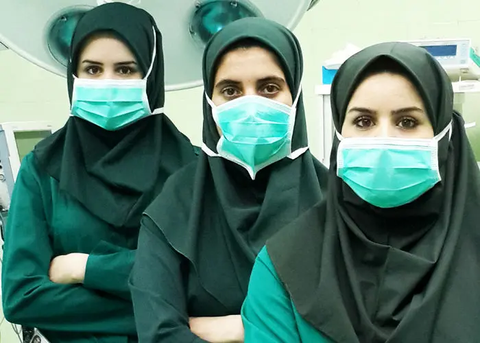 نردبان پزشکان، وحشت از خون آلوده و چاقو و کتک!